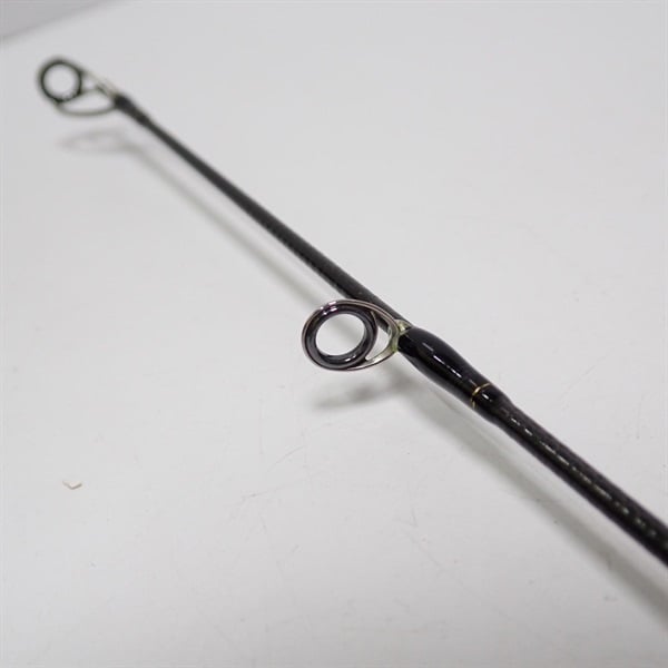 ２１ソルティガ ＲＪ６２Ｓ－２ ＬＯ